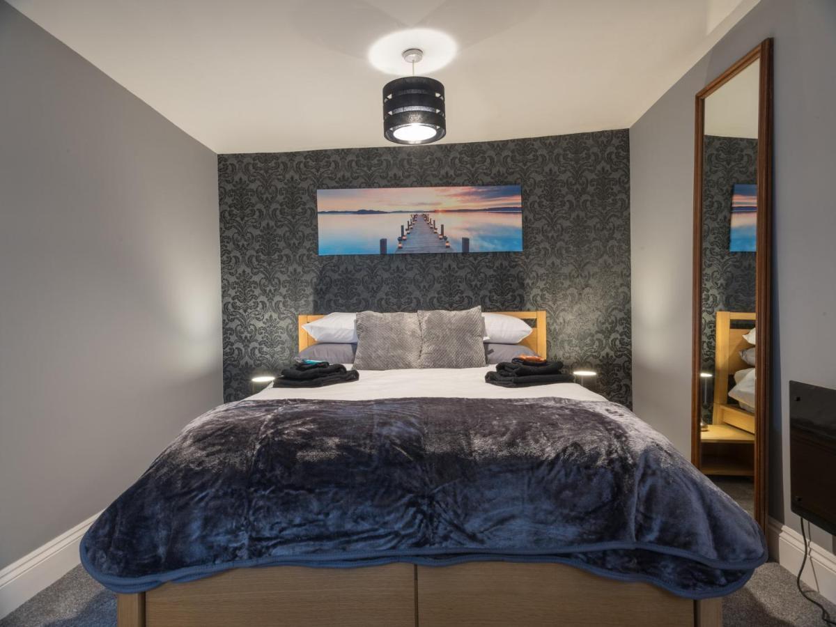 Southernhay Basement Apartment Ексетър Екстериор снимка