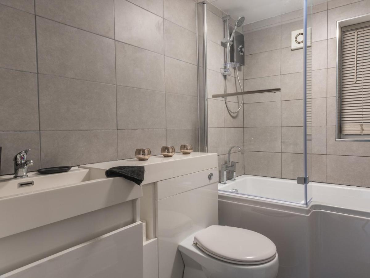 Southernhay Basement Apartment Ексетър Екстериор снимка
